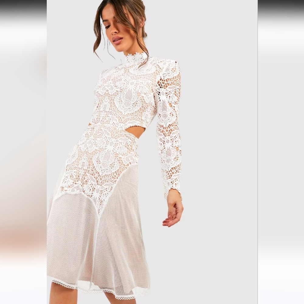 🤯 Stunning Lace Dress
